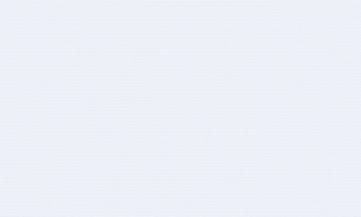 Närbild av ljusblått semitransparent tyg med synlig textur och färgton.